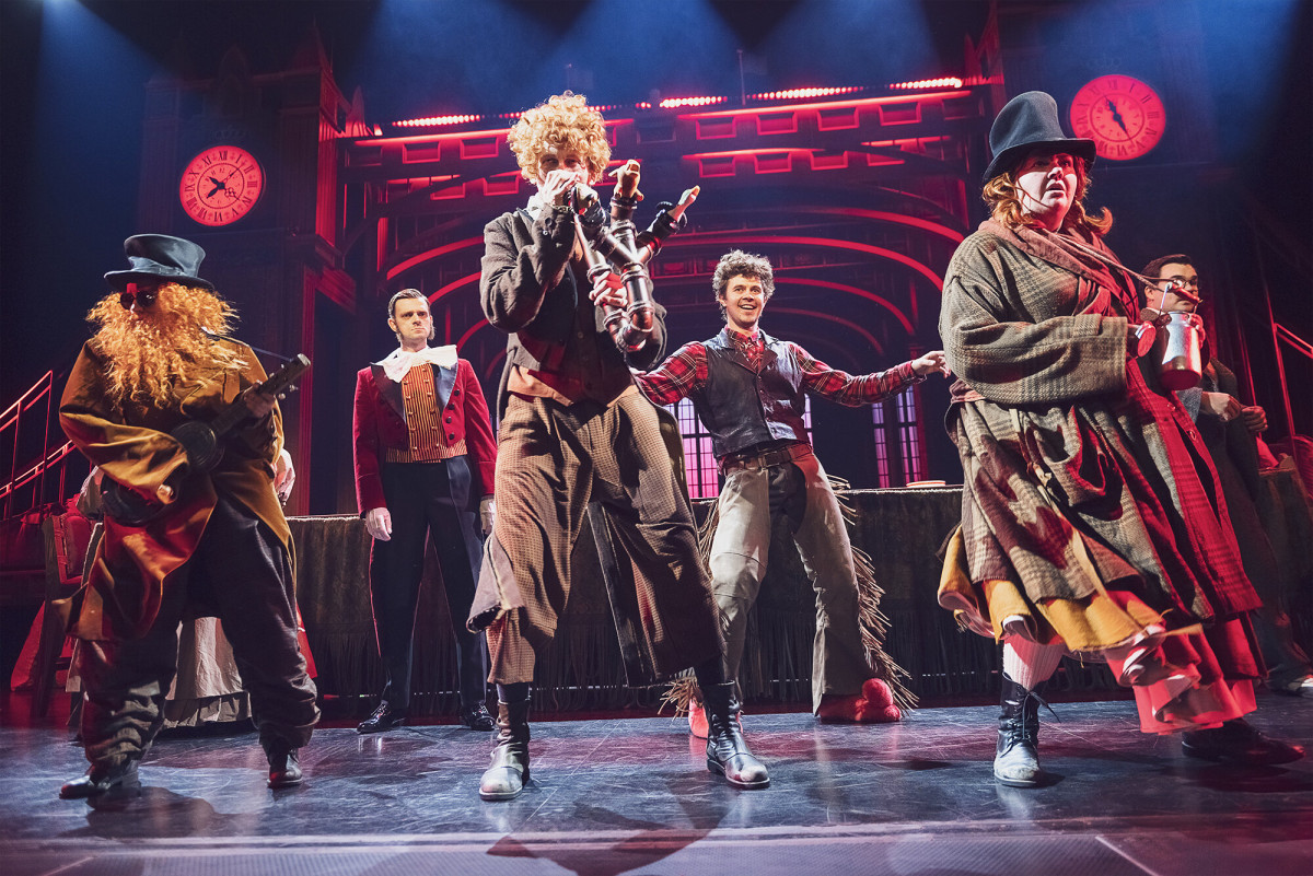 Фотография  для Элементарно, Хадсон! Дело о собаке Б.