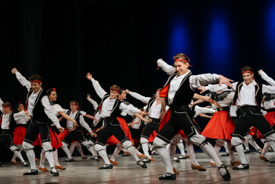 Ансамбль танца им. Игоря Моисеева