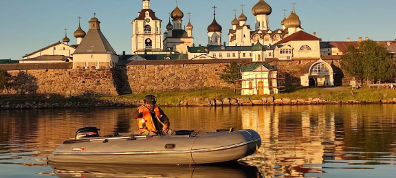 Фотография  для В прятки с полярными китами