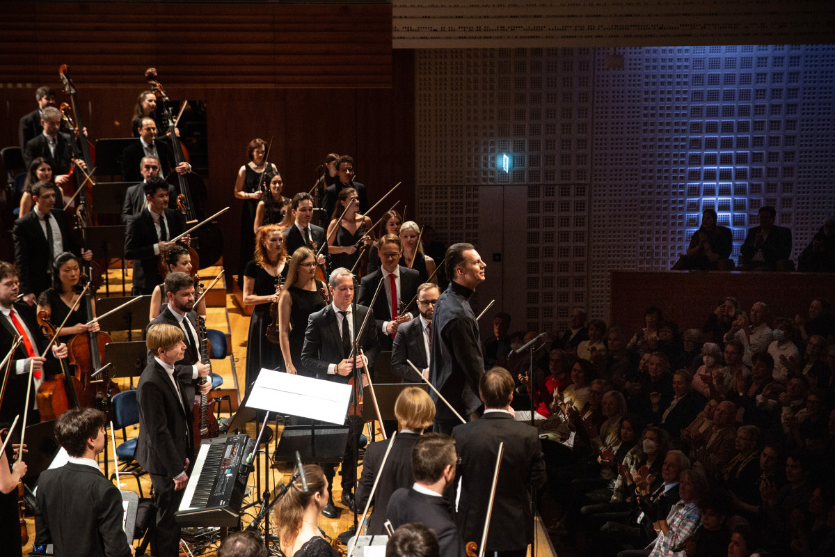 Фотография  для Курентзис: Малер. Симфония № 5