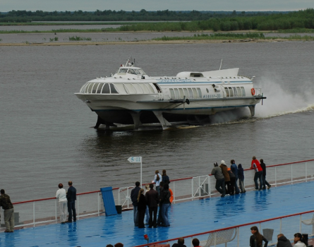 Водный сезон открыт: по Югре начали курсировать пассажирские теплоходы — будут действовать 30 маршрутов