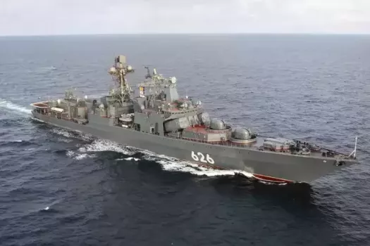 Запад напугали: Россия перебрасывает военные корабли и самолеты на Карибы
