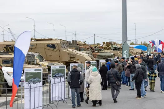 Выставку трофейной военной техники НАТО в Сургуте посмотрели более 103 тыс человек