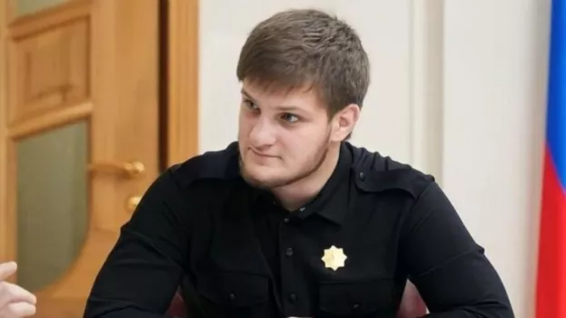 19-летний сын Кадырова назвал участие в поп-ММА позором для чеченского спортсмена