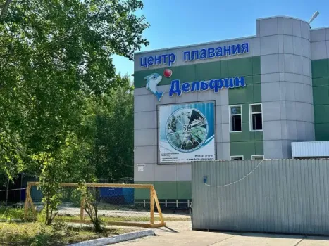 В Сургуте капремонт бассейна «Дельфин» завершат до конца 2026 года