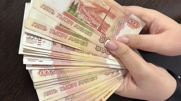 Югорским вахтовикам предлагают зарплату в 800 тысяч рублей