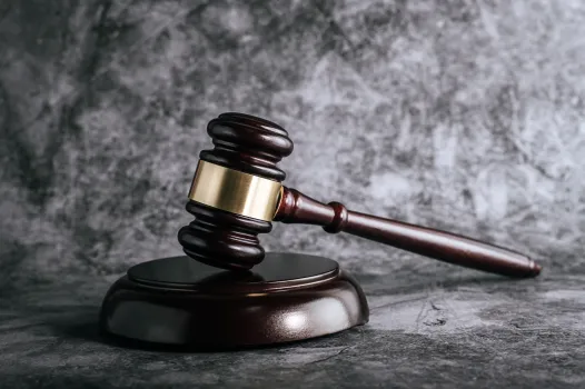 Суд помог югорчанину узаконить гараж после 25 лет владения