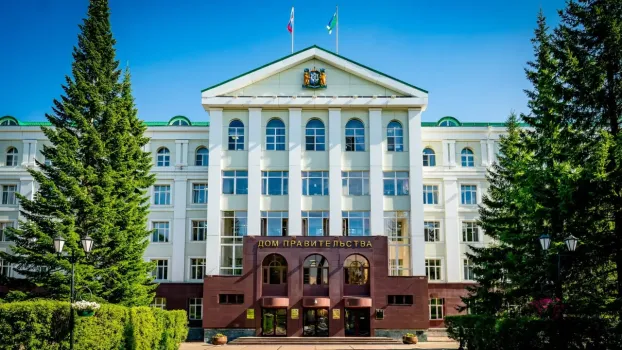 Тюменский подрядчик внесен в реестр недобросовестных поставщиков после срыва ремонта здания правительства Югры