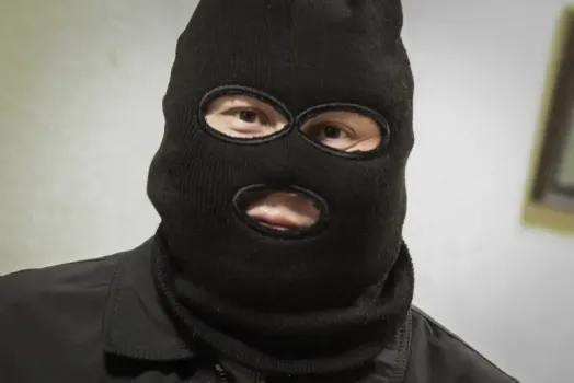 Житель Югры отправится в колонию за ограбление супермаркета