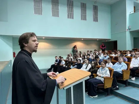 Священник из Лангепаса дал совет по выходу из кризиса в отношениях