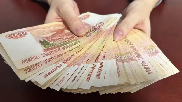 Больше половины жителей Югры получают свыше 100 тысяч рублей