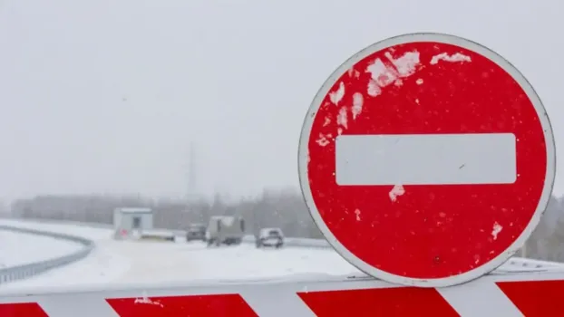 Дорожники Югры сообщили, что готовы отвечать за 2 879 км автодорог этой зимой