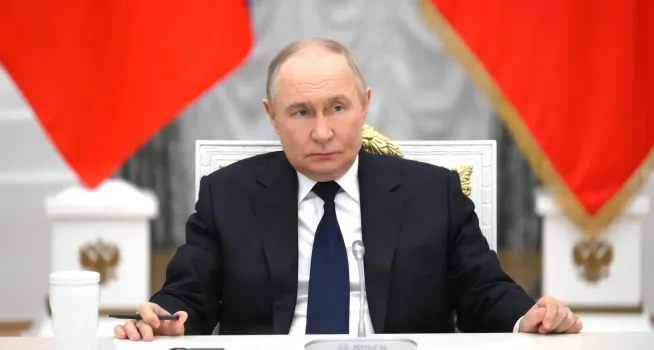 Губернатор Югры поздравил Владимира Путина с днем рождения