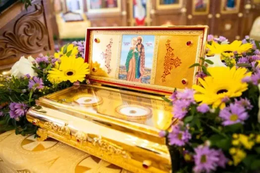 В Лангепас прибыл ковчег с мощами Петра и Февронии