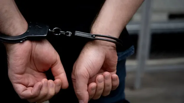 В ХМАО задержали коммунальщика по подозрению в получении взятки