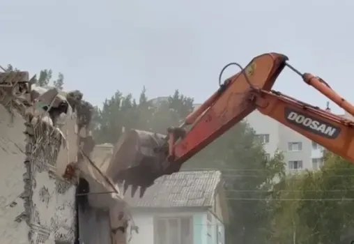 ХМАО получит миллиард рублей на расселение из аварийного жилья