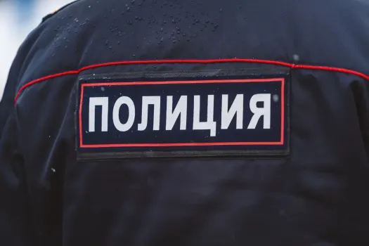 Суд ужесточил наказание двум парням, напавшим на полицейских в Нефтеюганске