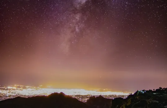 Госпожа Удача обнимет за плечи: этим знакам Зодиака Счастье само пойдет в руки в конце октября — к чему готовиться