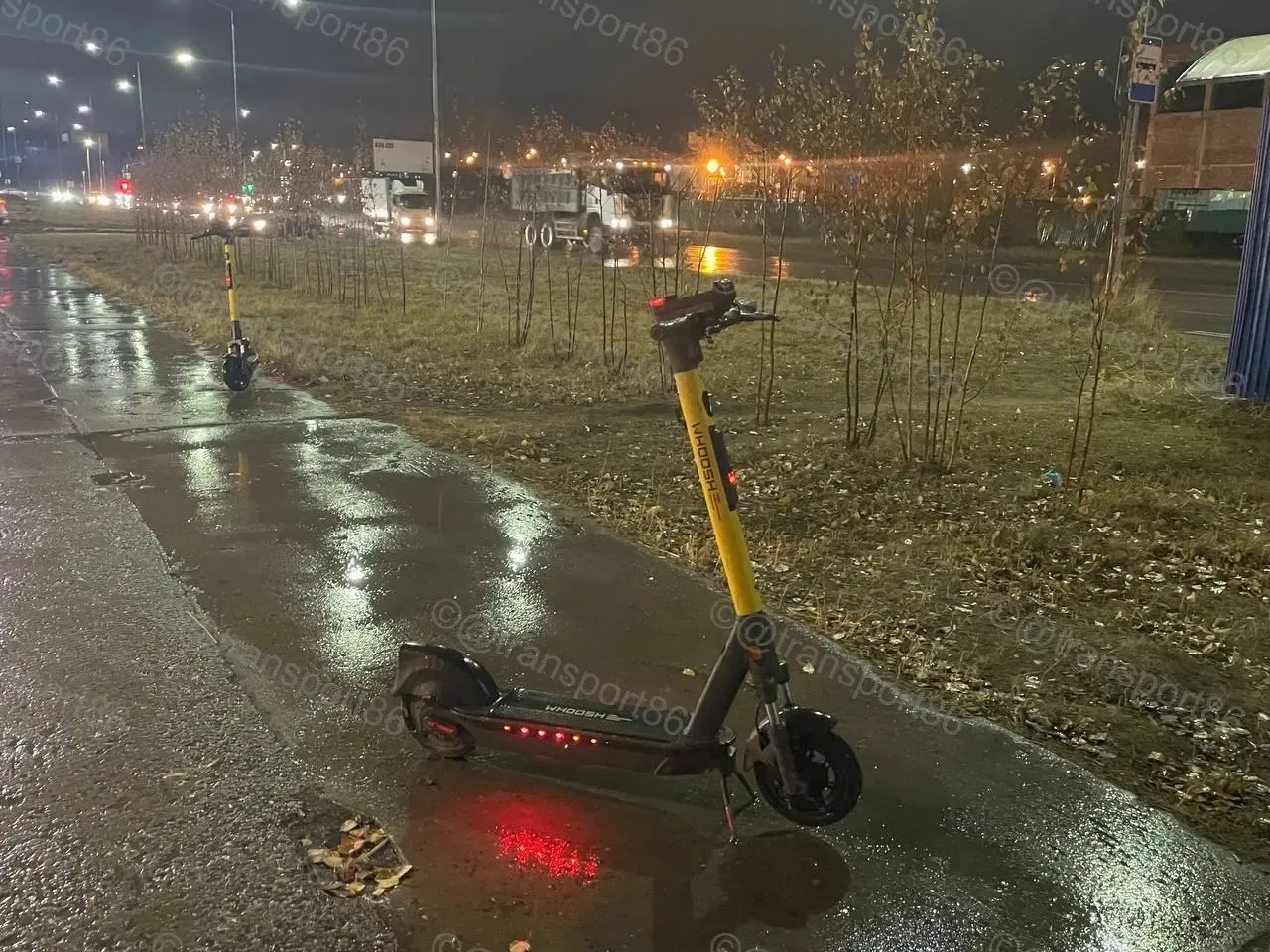 Жители ХМАО выступили против электросамокатов на улицах: что не нравится бо