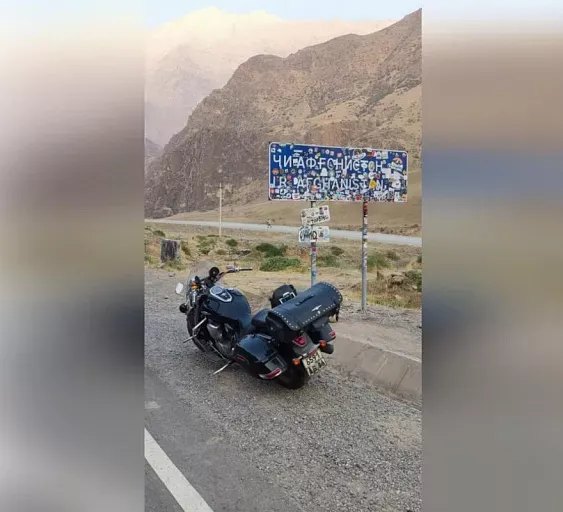 Сургутянин покорил Памирский тракт: мужчина проехал на мотоцикле через четы