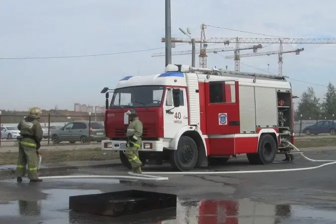 Новая смерть на пожаре, награды от Путина и рост цен на газ: главные новости Х