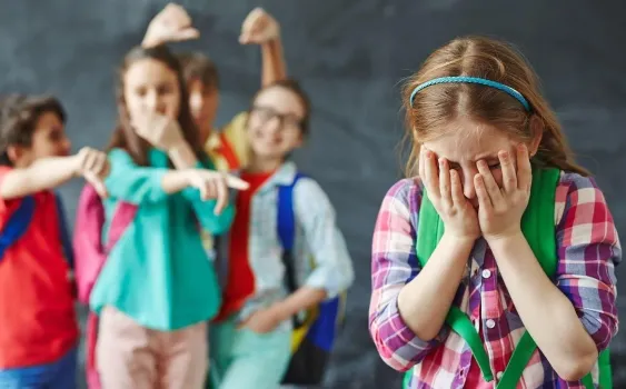 В Югре стало меньше жалоб на травлю школьников: омбудсмен объяснила причины