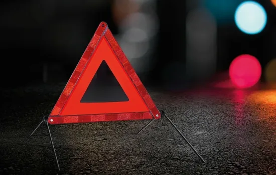 День жестянщика в ХМАО: в столкновении двух грузовиков пострадал мужчина