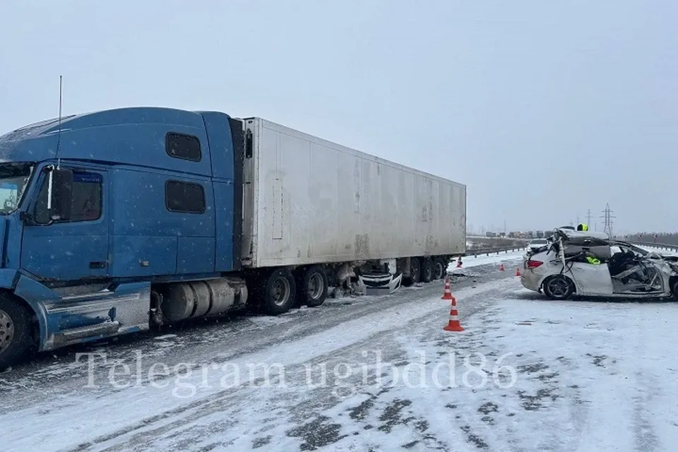 Смертельное столкновение на подъезде к Сургуту: погибла женщина