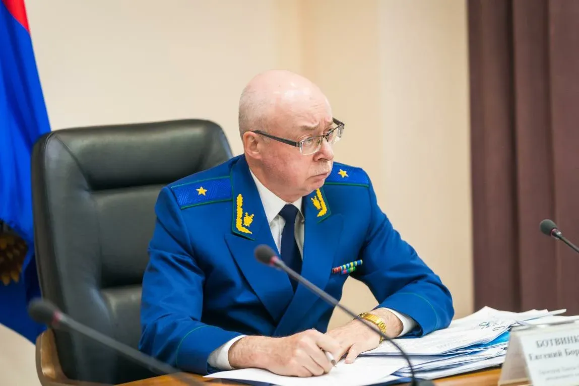 Владимир Путин предложил бывшему прокурору ХМАО новую должность