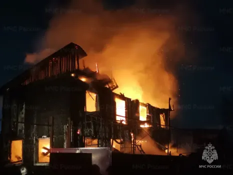 Родные заберут 17-летнюю девушку, оставшуюся сиротой после смертельного пожара под Сургутом