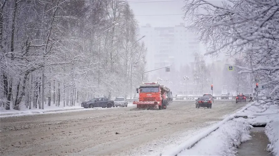 Югра первой в УрФО завершила подготовку к зиме: все города получили паспорта