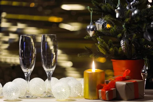 Ценник вырос на 20%: сколько стоит организовать новогодний корпоратив в Сургуте