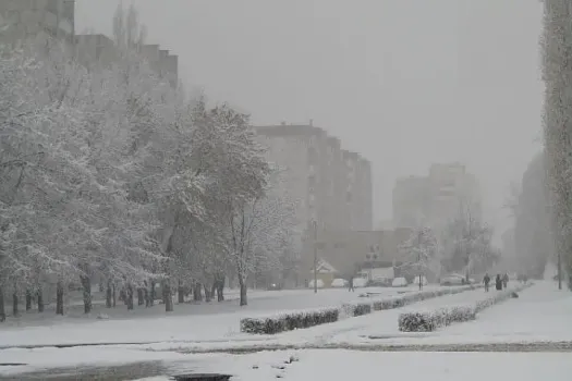 Погодные качели в ХМАО: синоптики обещают перепады температур, дождь со снегом и гололед