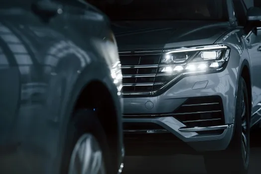 5 лет на воде и хлебе: сколько жителям ХМАО надо копить на новую китайскую иномарку