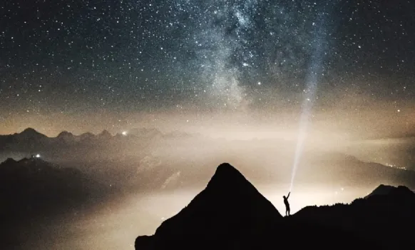 Птица Счастья подставит крыло: укроет им от всех забот в конце ноября — 3 знака Зодиака ждет долгая белоснежная полоса