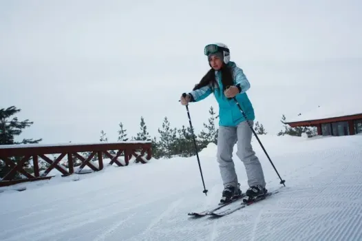 Открытие горнолыжного сезона, проблемы с дистантом и меры поддержки участникам СВО: главные новости ХМАО на утро 24 ноября