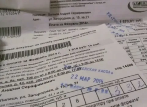 Подорожание коммуналки, 18-часовая задержка авиарейса и продажа новогодних подарков: главные новости ХМАО на утро 30 ноября