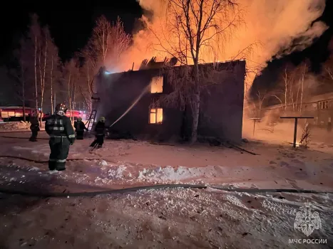 После пожара в Солнечном пострадавшим предоставляют помощь