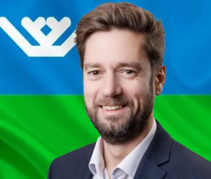 Начальник управления массовых коммуникаций ХМАО Алексей Гнедин уходит в отставку