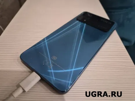 В Югре мужчина подобрал телефон и стал фигурантом уголовного дела