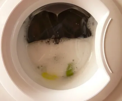 Даже самый дешевый порошок отстирает вещи на &laquo;ура&raquo;: станут как новые, от серости и пятен не будет и следа &mdash; секрет в 1 ингредиенте