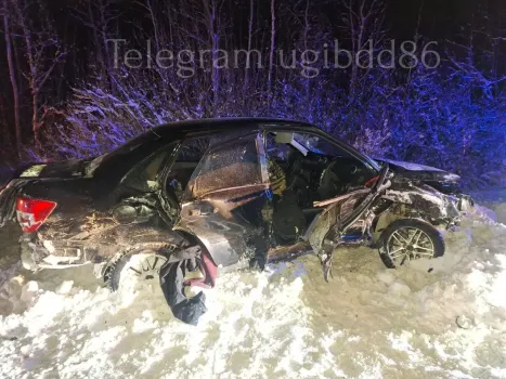 На трассе Сургут — Нижневартовск столкнулись ВАЗ и Nissan: пострадали четыре человека