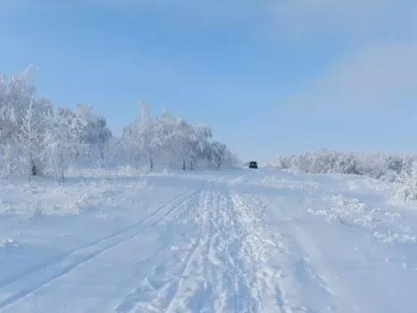 В Югре вводят ограничения на зимниках в 5 районах: стало известно, кто не сможет проехать