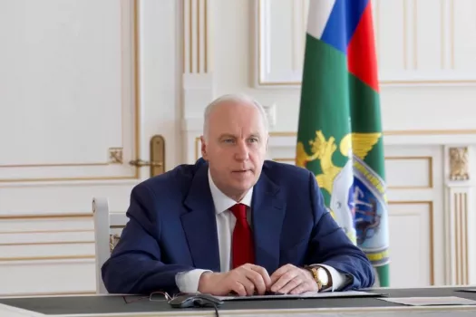 Глава СК РФ Александр Бастрыкин заинтересовался скандалом с флагом СССР в ХМАО