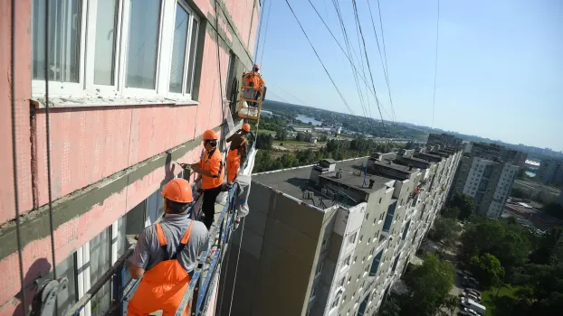В Югре капитально отремонтируют 640 домов