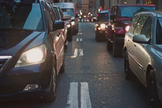 В Сургуте на День молодежи ограничат движение в центре города