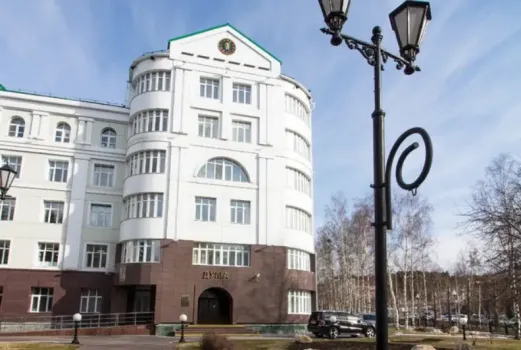 Дума ХМАО ушла на каникулы, но работа в парламенте продолжается