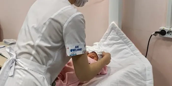 В Сургуте врачи выхаживают девочку с критически низким весом при рождении