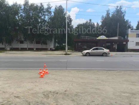 В Нижневартовске иномарка сбила 16-летнего подростка