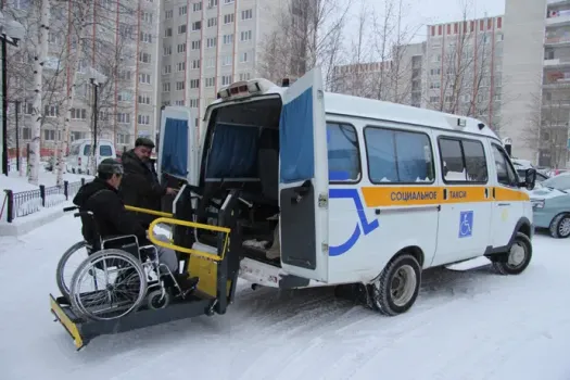 ХМАО вошел в топ-5 лидеров по количеству социальных такси в России